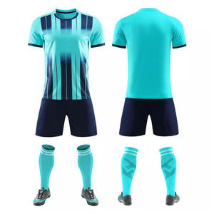 Camiseta de fútbol deportiva para hombre transpirable de poliéster con estampado personalizado, conjuntos de uniformes de fútbol, Conjunto de camiseta hecha en Pakistán - Product Image 5