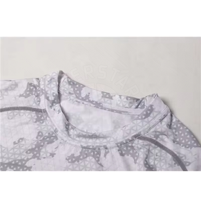 เสื้อรัชการ์ดแขนยาวสำหรับผู้ชายชุดว่ายน้ำป้องกันรังสียูวีสำหรับกีฬาทางน้ำ - Product Image 5