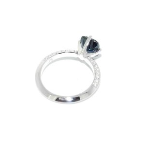 Anillo de compromiso de boda de Plata de Ley 925 sólido con ajuste de punta de corte de cojín creado en laboratorio de zafiro azul clásico para mujer personalizado - Product Image 4