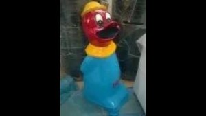 2025 nouveauté Donald Duck debout en plastique poubelle seau de stockage économique pour une utilisation en extérieur pour les restaurants - Product Image 4