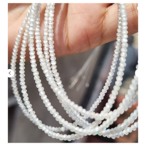 Collar de moissanita de cuentas blancas completas facetadas redondas de 3 MM de alta calidad de primera calidad - Product Image 2