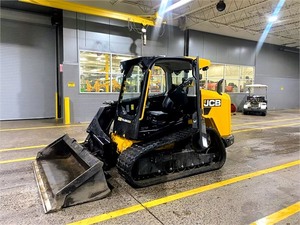 Cargador de oruga usado de alta calidad 2019 JCB 3TS-8T Maquinaria de movimiento de tierras de alta calidad lista para enviar a todo el mundo - Product Image 2