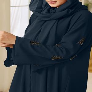 Nouvelle vente en gros d'abayas noires unies, vêtements islamiques simples et modestes, robes abayas musulmanes pour femmes, abayas de Dubaï - Product Image 1