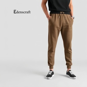 Pantalones de chándal transpirables ligeros y cómodos para hombre de Bangladesh - Product Image 4
