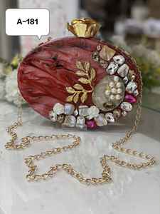 กระเป๋าคลัทช์คลัทช์สำหรับผู้หญิงทำจากเรซิ่นดีไซน์สุดพิเศษไม่เหมือนใครดีไซน์คลาสสิกทันสมัย - Product Image 3