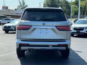 2024 para Sequoia Levin Turbo Color Plata Celestial 4.1-6L Gasolina 10KM V6 16V 5 Plazas Tamaño de Neumático R21 Cuero Izquierdo - Product Image 3