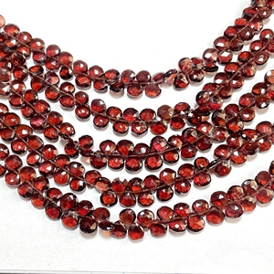 Cuentas de Briolette con forma de corazón facetado de granate de Mozambique, piedras preciosas naturales de 6MM de buena calidad para joyería - Product Image 3