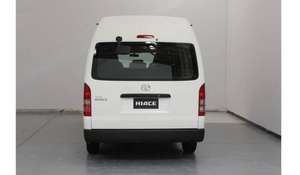 Camioneta Usada de Segunda Mano 2024, Volante a la Izquierda, Asientos de Cuero, Neumáticos R17, Techo Solar Automático, Cámara Trasera 360, Motor Euro IV 4.1-6L - Product Image 6