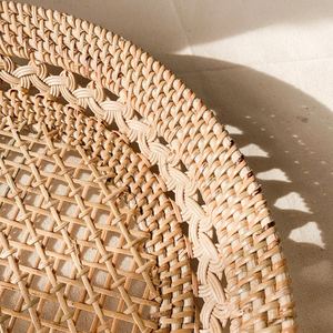 Prêt à expédier en osier à la main rotin plateau rond ustensiles de cuisine plateau de service en gros du Vietnam - Product Image 5