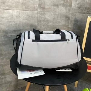 กระเป๋าเดินทางแบบดัฟเฟิลรุ่นใหม่ปี 2025 ออกแบบโลโก้ได้ตามต้องการ โดย neeron international - Product Image 2