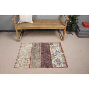 Turkish Small Rug 2.5x3.4 ft, Vintage <b>Red</b> Floral <b>Wool</b> Rug - Product Image 3
