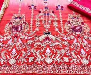 Trajes de fiesta de seda bordados a mano sin costuras de diseñador moderno para mujer Estilo indio de moda avanzada para fiestas tradicionales - Product Image 2