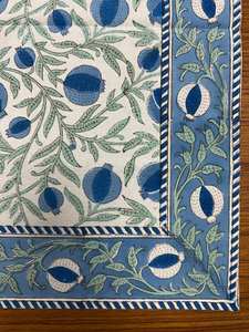 Servilleta de cena de tela de algodón con estampado de borde de moda reina azul celadón verde indio estampado de bloques florales tendencia 2025 servilleta de boda - Product Image 2