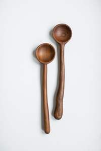 Cuillère à thé en bois de luxe moderne faite à la main avec manche court, écologique pour le camping, le service et l'utilisation à la table dans les cuisines et les restaurants - Product Image 3