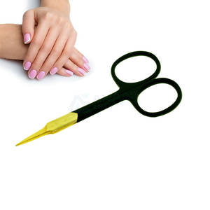 Ciseaux à ongles de haute qualité du fabricant pakistanais poignée en céramique légère en acier inoxydable incurvé tranchant sans danger pour une utilisation en beauté - Product Image 4