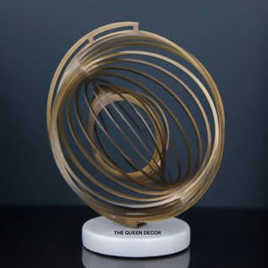 Moderna Escultura Decorativa de Cristal Nórdico de Lujo, Adorno de Bola de Cristal, Decoración de Arte para el Hogar, Base de Metal Dorado para Decoración de Mesa de Boda - Product Image 2