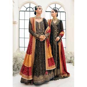 Robe brodée de haute qualité, différentes couleurs, vêtements ethniques musulmans traditionnels, vêtements de fête pour femmes, en vente - Product Image 3