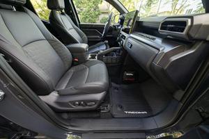 Toyota Tacoma TRD Sport 2025 Haute Performance 6 Vitesses - Product Image 6