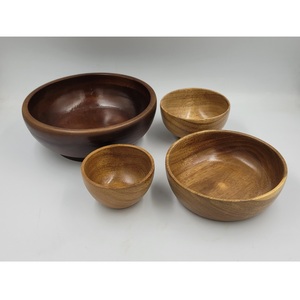 ชามไม้กระถินณรงค์คุณภาพสูง เป็นมิตรกับสิ่งแวดล้อม งานฝีมือธรรมชาติแบบมินิมอล สำหรับแคมป์ปิ้ง สูง 15 ซม. กว้าง 5 ซม. ผลิตในเวียดนาม Huhipro - Product Image 5