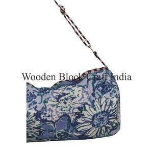 Bolsa de Transporte para Esterilla de Yoga con Diseño Floral Azul Vintage Indio, Correa para el Hombro, Cierre de Cremallera, para Gimnasio, Yoga, Estudio, para Uso en Todas las Estaciones - Product Image 2