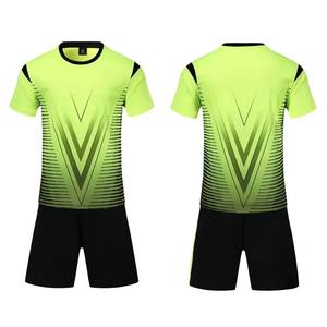 Ensemble de maillots de football imprimés pour hommes, séchage rapide, vêtements de sport 2 pièces, nouvelle saison, uniforme de football personnalisé, couleurs et logo sur mesure - Product Image 5