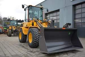 Nueva Cargadora de Ruedas VOLVO L30H 2025, Diésel de Uso Pesado, Transmisión Automática, Volante a la Derecha, Velocidad Máxima 20 Km/h, 55kW (75HP) - Product Image 2