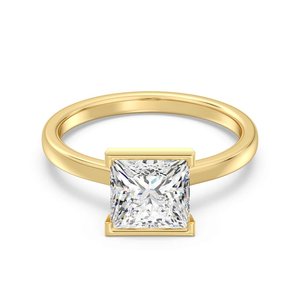 Anillo Solitario con Corte Princesa - Product Image 1