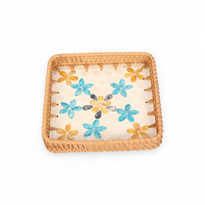 Plateau décoratif en rotin et nacre pour restaurants, hôtels, traiteurs et usage domestique - Product Image 3