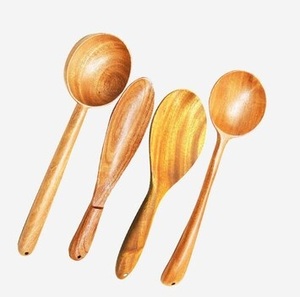 Cuchara de madera SERVIDOR DE ENSALADAS DE MADERA JUEGO DE 2 ARTÍCULO DE COCINA ÚNICO HECHO A MANO - Product Image 1