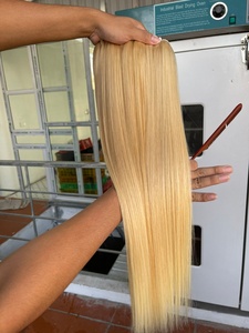 Cheveux humains vierges bruts de qualité supérieure, de qualité supérieure, doux, en vrac, ondulés # Cheveux brésiliens couleur 613, donneur unique, machine à tisser - Product Image 2