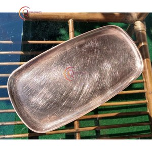 Meilleure vente de plateau de service en cuivre de haute qualité Unique brillant plaqué à la main Rectangle moderne décor à la maison présentoir de nourriture plat et assiette - Product Image 1