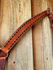 Plastron anatomique de style équin en cuir véritable avec attache martingale, produit pour chevaux, vente en gros - Product Image 3