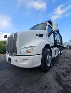Camions à benne basculante Peterbilt 579 d'occasion 2021 2022, 420 CV, 15,5 pieds, boîte automatique 6 vitesses - Product Image 6