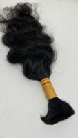Extensions de cheveux humains vierges Remy indiens en gros, alignés sur les cuticules, provenant d'un seul donneur, résistants à la chute, pour tresses en vrac