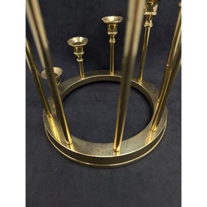 Nouveauté Bougeoir en laiton doré décoratif Lanterne élégante Bougeoir de Noël Pâques pour la décoration festive de la maison - Product Image 1