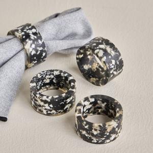 Ensemble d'anneaux de serviette en résine de forme ronde élégante, décoration de la maison et décoration de table élégante pour les mariages, les fêtes, porte-serviettes - Product Image 5