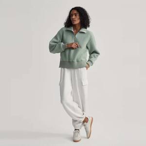 Veste polaire confortable à demi-fermeture éclair pour femme Pull léger doux et confortable pour des vêtements d'hiver décontractés - Product Image 1