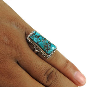 แหวนเงินแฮนด์เมด925สเตอร์ลิงประดับพลอยเทอร์ควอยซ์ธรรมชาติดีไซน์หรูหราสำหรับเครื่องประดับหินวันเกิด - Product Image 2