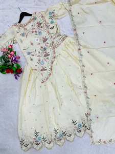 Designer Party Wear Lehenga Choli, Fil et Séquence Work Wedding Lehenga Choli, Réception personnalisée lehenga - Product Image 3