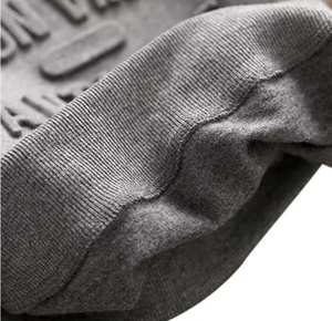 Sweat-shirts d'hiver en molleton épais 400/500 GSM avec logo personnalisé et gaufrage 3D pour hommes - Mélange de coton épais et surdimensionné - Product Image 2