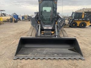 John Dear pour 335 P Tier Track Skid Steer Loader avec MOOG Composants hydrauliques Haute efficacité disponible - Product Image 2