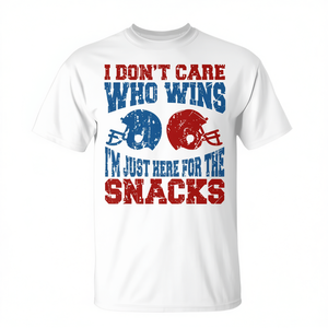 T-shirt de football « Just Here for the Snacks » pour une expérience ultime le jour du match - Product Image 2