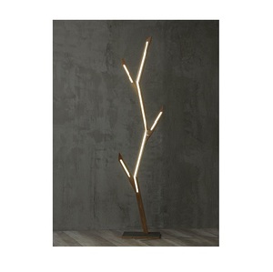 Lámpara de Pie LED Moderna de Esquina, con Trípode de Metal y Ratán, Color Beige, de Alta Calidad, Ideal para Oficina, en Oferta - Product Image 3