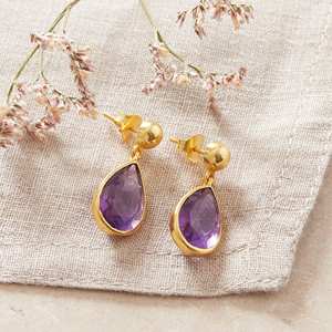 Alta calidad púrpura amatista piedra preciosa pera corte gota colgante sola piedra preciosa regalo Stud bisel ajuste declaración pendientes para ella - Product Image 1