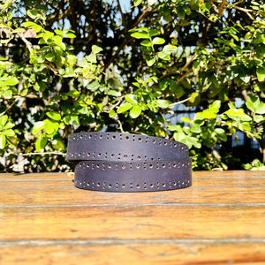 Nouveau 2026 perforé à la main en cuir de buffle véritable boucle en alliage de Zinc finition noire mate conception pleine longueur 35mm - Product Image 2