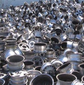 Chatarra de Ruedas de Aluminio de Alta Calidad, Metal Reciclable para Fabricación Industrial y Proyectos Automotrices, Suministro a Granel - Product Image 3