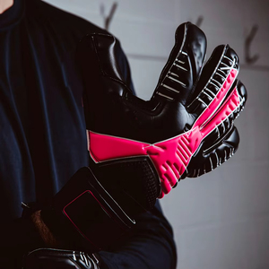2025 gants de football professionnels gardien de but taille 7 gants de gardien de but en Latex gants de Football imperméables - Product Image 2