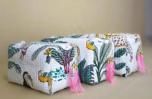 กระเป๋าใส่ของใช้ส่วนตัวแบบผ้าฝ้ายพิมพ์ลายบล็อก ทำมือ ของขวัญ กระเป๋าเครื่องสำอาง กระเป๋าเดินทาง กระเป๋าใส่เครื่องสำอางสำหรับวันหยุด - Product Image 2