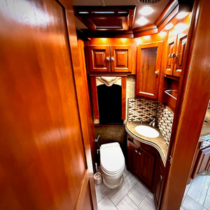 SUPPLIER OF Used 2015 All egro Bus 45 LP class A diesel <b>coach</b> by Tiff in Motorhomes - Product Image 5