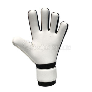 Gants de gardien de but professionnels avec une adhérence durable et une sensation douce pour les entraînements, les matchs et les séances régulières - Product Image 6
